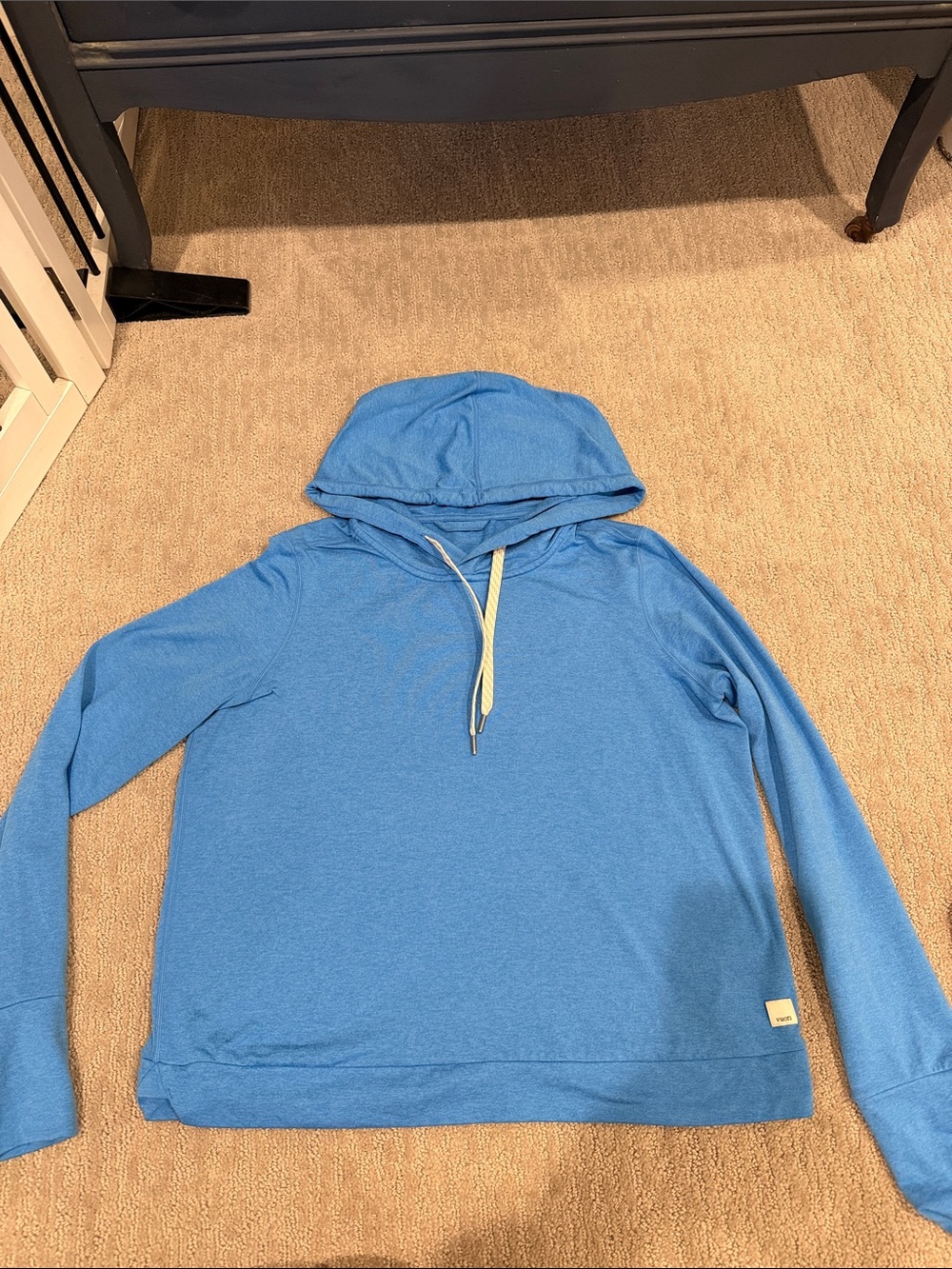 Women’s Lightweight Blue Vuori Hooded Sweatshirt